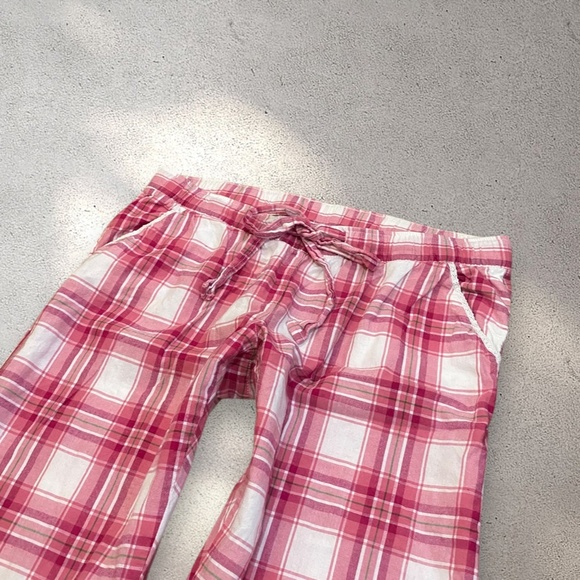 !! SOLD !! Old Navy Pink Low Rise Fit Plaid Pants - Picture 2 of 6